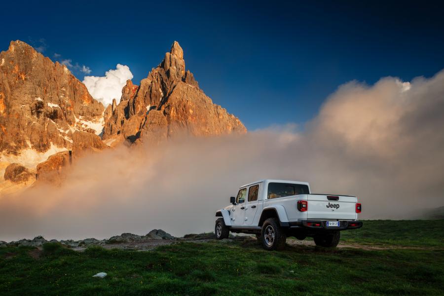  Jeep Gladiator Rubicon (JT) 2019 года  (EU) (фото 19 из 40)